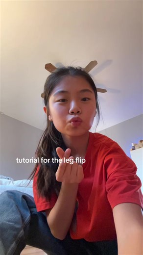 sorry guys im really bad at explaining but search up “tutorial for right left go dance” and there are some really good ones that make more sense #fypシ゚viral #dance #viral #fyp #tutorial