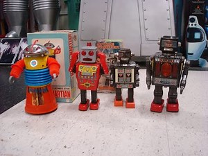 Vintage robots with unusual actions. Part 2
