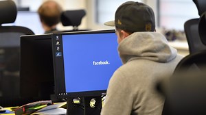 Facebook joins debate over whether social media makes us unhappy