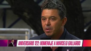703K views · 41K reactions | "NO HAY POSIBILIDAD ALGUNA PARA QUE UNO PUEDA DESPRENDERSE DE ESTE CLUB" ️ Las palabras de Marcelo Gallardo para los hinchas de River  El homenaje al #MuñecoEterno, por #StarPlusLA en vivo | SportsCenter ESPN | Facebook