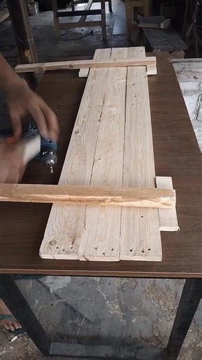 136K views · 414 reactions | clamping wood with simple tools #woodworking #creative #carpenter #fblifestyle #fyp | Sus Yanto | Facebook