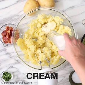 Colcannon ... If you like Cabbage & Potatoes, you'll love this dish! https://www.spendwithpennies.com/colcannon-recipe-cabbage-and-potatoes/ | Home Cooked Recipes