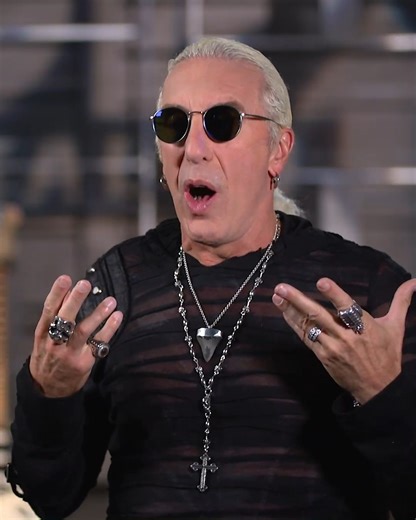 60K views · 1.1K reactions | Twisted Sister's legendary frontman, Dee Snider, is walking away from the band due to ongoing helath issues. He joined the band in 1976 and is best known for 80s hits like “We're Not Gonna Take It” and “I Wanna Rock”. We love you | AXS TV | Facebook