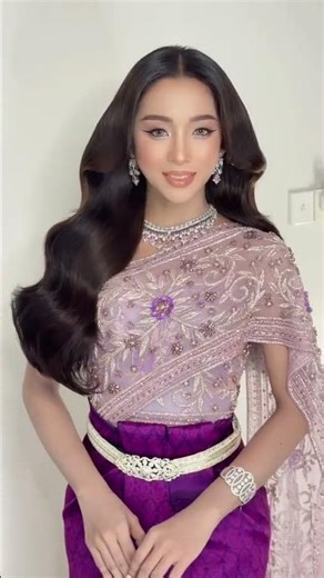 So beautiful bride កូនក្រមុំស្អាតណាស់🤭 #marry #wedding #makeup #beautiful