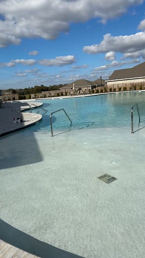 Gotta love these big pools 🤘🏽 #fyp #foryoupage #leakdetection #poolleakdetection #satisfying