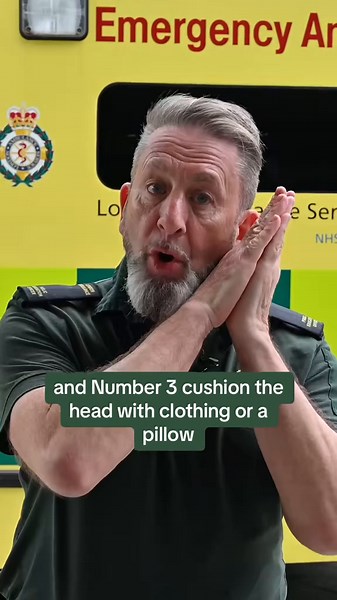 How to Help Someone Having a Seizure: 3 Key Steps