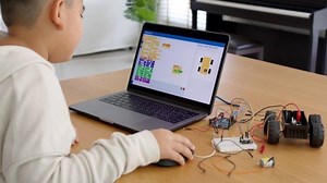 Ini Tantangan dalam Penerapan Pelajaran Coding di Sekolah - Tribunnews.com