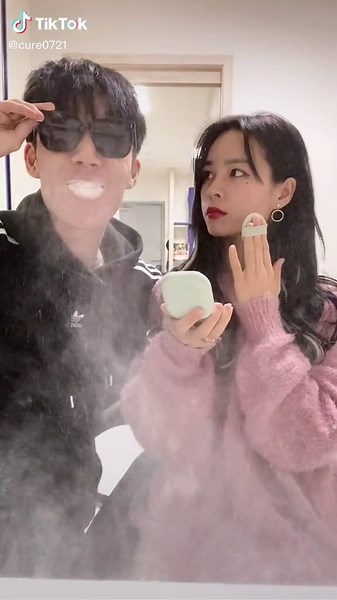 Natural Beauty Without Makeup Recommendation TikTok Partners Creator Gracf Couple Military