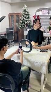 Pls don't look at girl's face 🙈 #nailtrends #nails #fyp #viral #trending #trendnails #naildesign