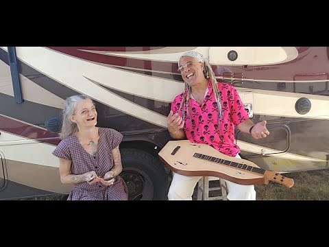 Spoon Lady with Bing Futch on Dulcimer
