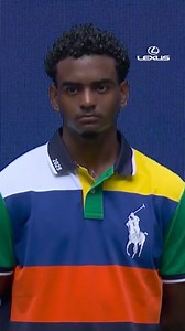 382K views · 3.2K reactions | Stop what you're doing and watch this incredible catch Joe Root would be proud 﫢 | Sky Sports | Facebook