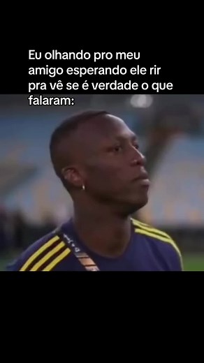 Memes Engraçados: A reação do amigo em vídeo