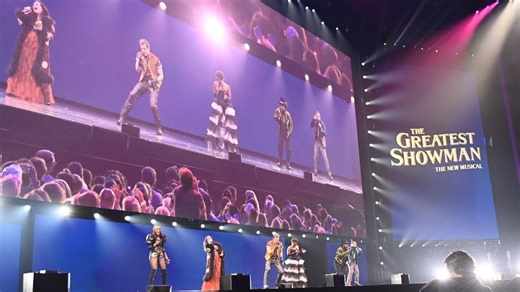 【转载】D23现场音乐剧版《马戏之王》歌曲The Greatest Show表演官方视频！