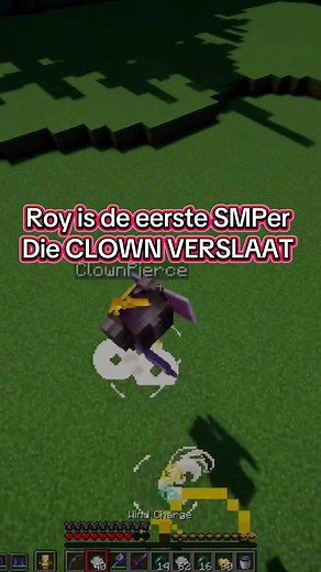 @royalistiq verslaat @Clownpiercenl in een 1v1 #Twitch #smp #minecraft #csmp #creatorsmp