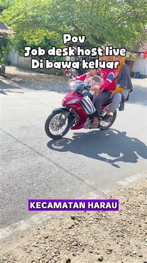 Efek keseringan live yaa kak😭🙏Yuk konsultasi masalah gigi kamu dengan dokter kami di HWDC🦷