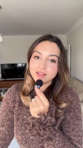 Amerikan İngilizcesi 1. Kristen Johns YouTube Vlogs 2. Emma ChamberlainYouTube Vlogs 3. Iconic Femme YouTube Vlogs 4. Andrew James YouTube Vlogs İngiliz İngilizcesi 1.Madaline Argry YouTube Vlogs 2. Zoella YouTube Vlogs 3. Sophia and Cinzia YouTube Vlogs Bir arkadaşına göndermeyi unutma✨ • • • • #ingilizceöğreniyorum #ingilizceözelders #ingilizce #ingilizcekonuşmadersleri #ingilizcekelimebankası #ingilizcekelime #ingilizcekelimeler #english #englishlanguage #vlog | London KIDS