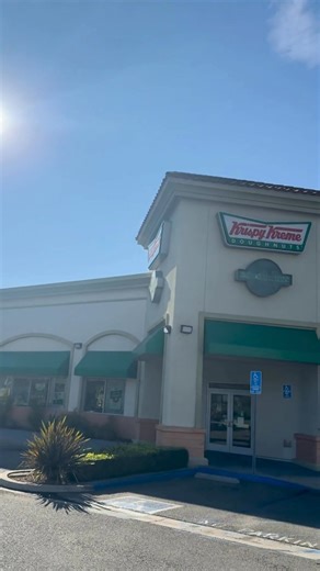 🚚✨ American Mobile Truck & Car Wash — Proudly Serving the Krispy Kreme Fleet When it comes to iconic brands like Krispy Kreme, every detail matters — including how their fleet looks on the road. That’s why they trust American Mobile Truck & Car Wash to keep their delivery vehicles spotless, fresh, and ready to represent their brand with pride. We specialize in professional fleet washing, bringing our fully mobile team directly to your location. No downtime. No hassle. Just a clean, polished fle