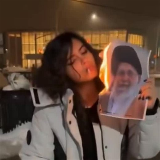 Fulvio Giuliani | Gli ayatollah sono sanguinari e spietati, ma non sono di sicuro stupidi: hanno perfettamente capito che se vogliono superare anche questa... | Instagram