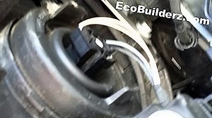 Comment changer une ampoule encastrée sur un haut plafond - 2026 | Fr.EcoBuilderz.com