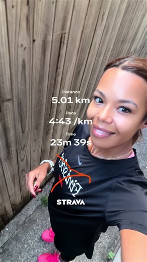 Not one part of my soul wanted to do that run. Bumped into Christian for a chat - my elapsed time shows it 😂 #running #runtok #girlswhorun