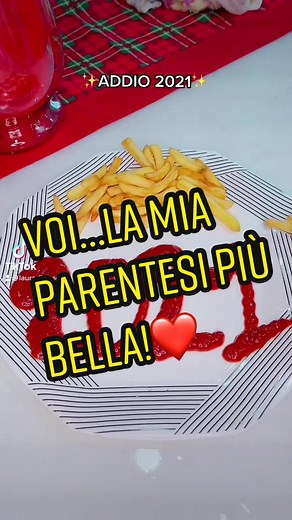3 parole per descrivere il vostro 2021…👋 #addio2021 #trend#ketchup #patatinefritte #capodanno #tiktok#humor#ricordi#parati#fypシ #comedy#perte#newyea