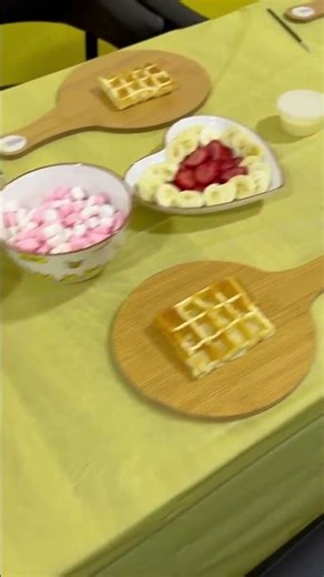 Fresh Waffle at Picaboo! 🧇✨ Don’t forget to subscribe for more yummy moments! ❤️#shorts #shortvideo