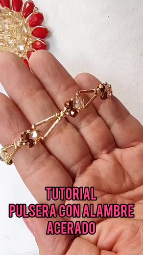 14K views · 245 reactions | Tutorial ...realiza pulsera en triangulo con alambre acerado., parte 1 | C y C creaciones | Facebook
