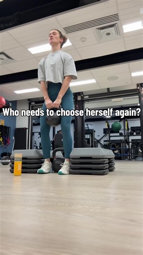 This isn’t about motivation. It’s about commitment. Showing up when it would be easier not to. Choosing strength when life feels heavy. Taking care of myself so I can pour into my family from a full cup. If you’re a busy woman who’s been waiting for the “right time”… this is it. #fyp #foryoupage #strengthtraining #strongmom #strongwomen