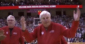 WATCH: Bob Knight returns to Indiana's Assembly Hall