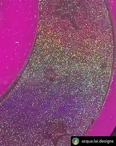 Using our Prism Holo! 😍 www.SolarColorDust.com @acqua.lai.designs ⚠️Possible epilepsy/ photo sensitivity warning!⚠️ Holographic pigment- @solarcolordust #solarcolordust | SolarColorDust.com
