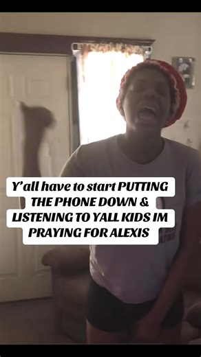 The mama is sooooooo wrong why would you record this in put it on the internet for the world too see #mentalhealth #badmom #abuseawareness #mentalhealthawareness