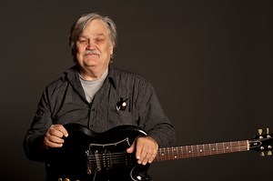 R.I.P. Col. Bruce Hampton, jam band icon is dead after collapsing during 70th birthday concert
