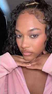 pov: living out the 2007 beauty trends you missed.💄💋