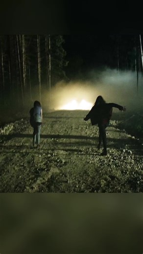 ya Allah tidak tega melihat beliau kehilangan rumahnya, amankanlah Lumajangku.. semoga segera selesai erupsi semeru.. #praylumajang #semeru #erupsisemeruhariini