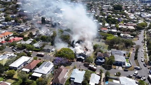 Massive house fire engulfs home in blue chip suburb