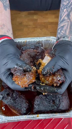 304 reactions · 31 shares | Smoked Pulled Pork with that barky goodness! #pulledpork #smokedpork #bbq #ninjawoodfire #ninja | Cooking with CJ | Facebook