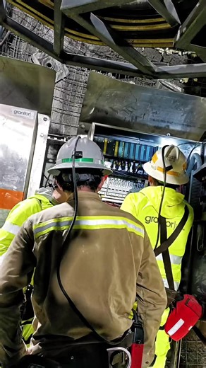 Optic Fiber Splicing and Maintenance Techniques