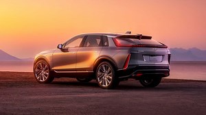 2024 Cadillac Lyriq: 300  Miles Of Range And Attractive Pricing