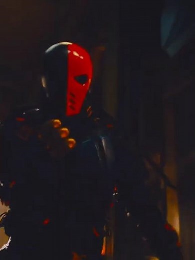 Slade Wilson: The Deadliest Man in the Arrowverse ⚔