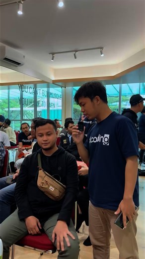 Dicoding Indonesia on Instagram: "Menjadi bagian dari Dicoding Elite bukan cuma soal title. Ada perjalanan, kontribusi, dan benefit nyata di baliknya. Denger langsung cerita mereka yang sudah jadi bagian komunitas eksklusif ini! "