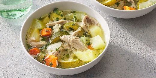 Caldo de Pollo