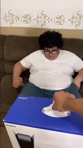 I BOUGHT MY LIL BROTHER A PS5 🥺❤️ #shorts