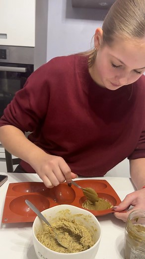 Insert trompe l œil pistache #trompeloeil #pistache #patisserie | Emilie Hini