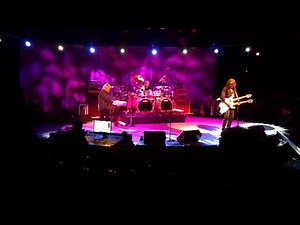 Zebra "Kashmir" Live 4/13/2012 Westbury, NY (Led Zeppelin cover)