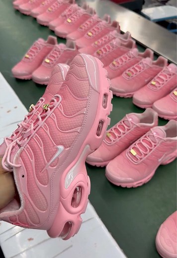Tn shoes: best Nike TN sneaker styles and streetwear tips