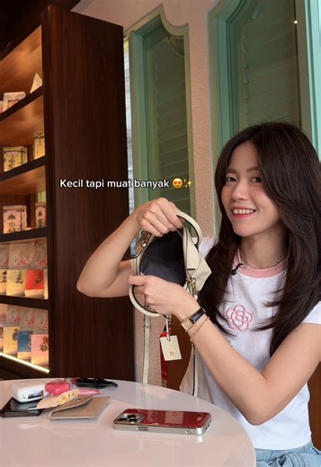 My Go-To Mini Bag Review | Rounn Bao 17