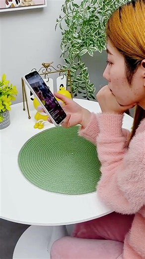 Enlarge Your Phone Screen Size in Seconds! Hidden Mobile Trick 📱