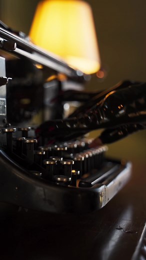 Hope your day was wonderful ❤️ #latex #blouse #fashion #retro