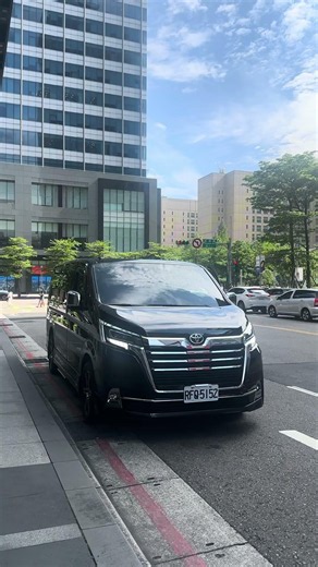 Hiace Super Grandia Elite #toyota #van