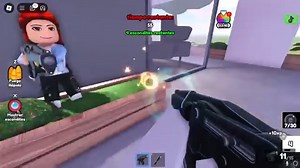 Nos CONVERTIMOS en OBJETOS en ROBLOX! | HYPER en Español